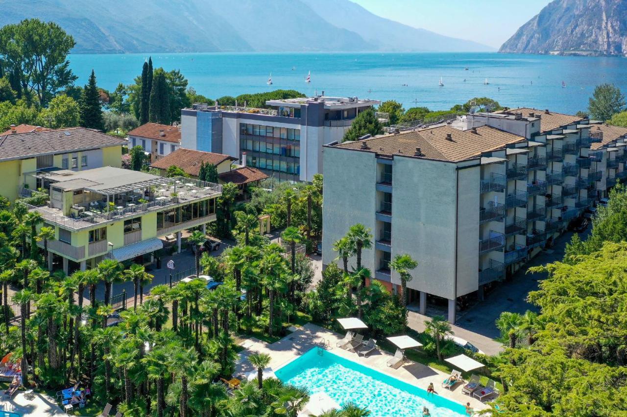 Hotel Venezia Riva del Garda Exterior photo