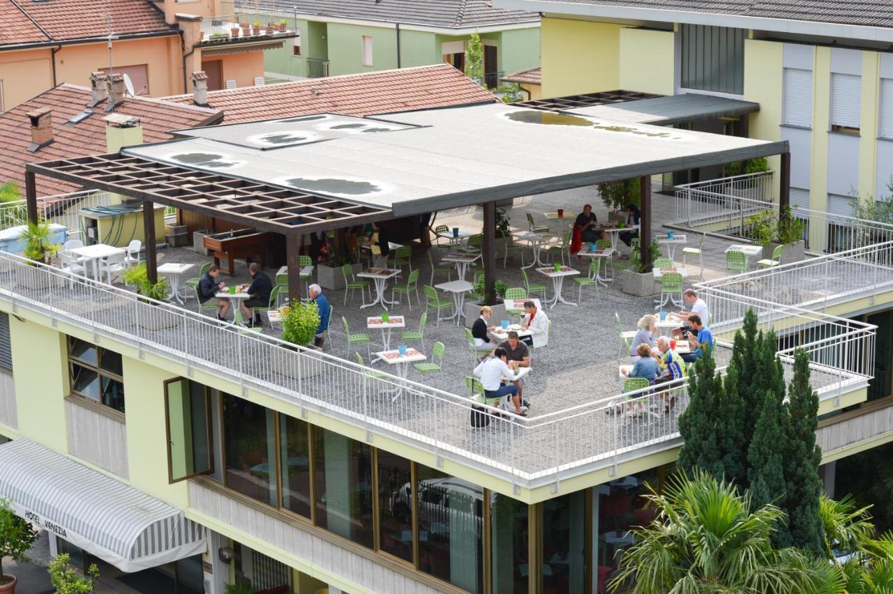 Hotel Venezia Riva del Garda Exterior photo