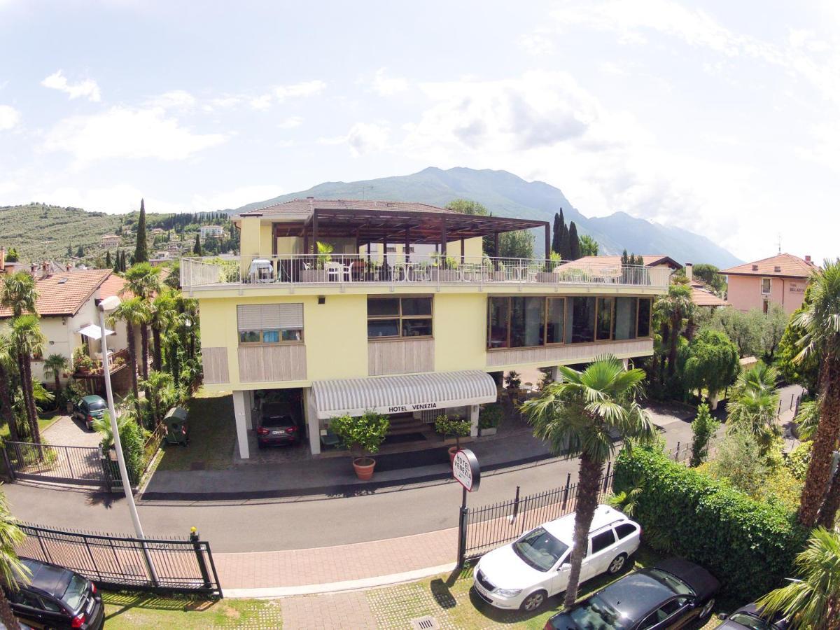 Hotel Venezia Riva del Garda Exterior photo